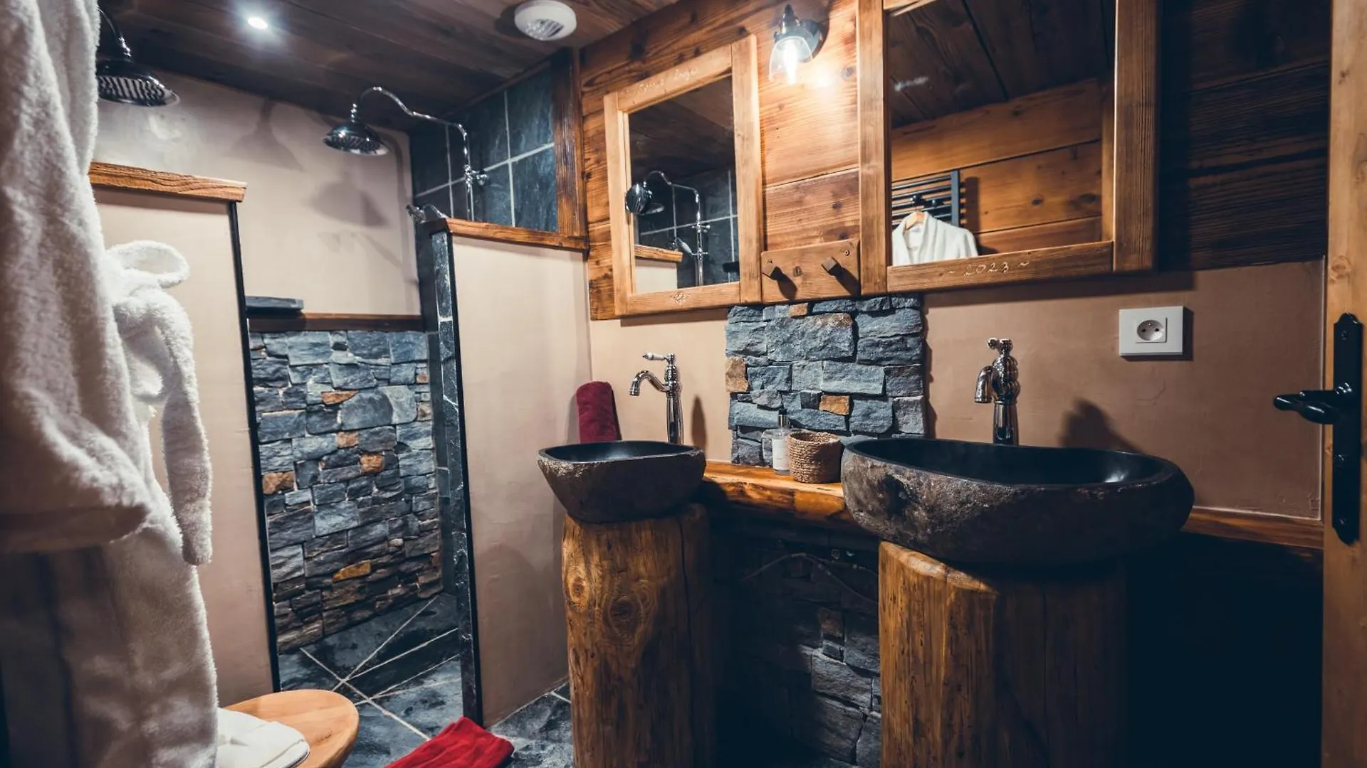 Savoya Lodges Châtel 0*,